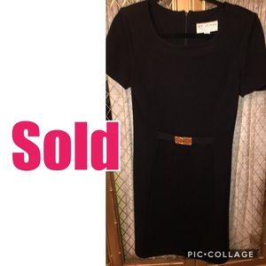 St. John Dress Black Size 4 short Sleeve👗